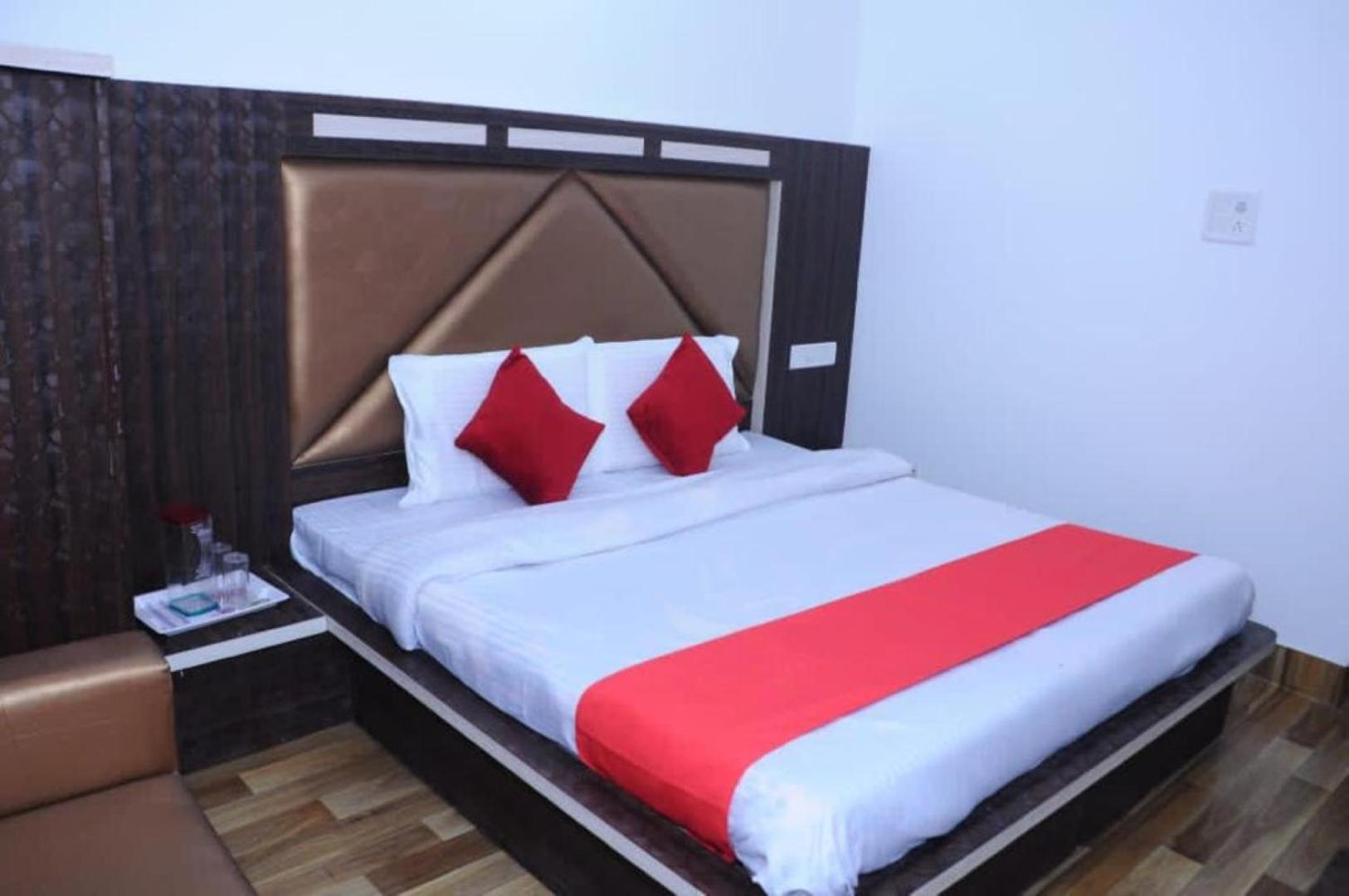 Hotel Lords Paradise Катра Экстерьер фото