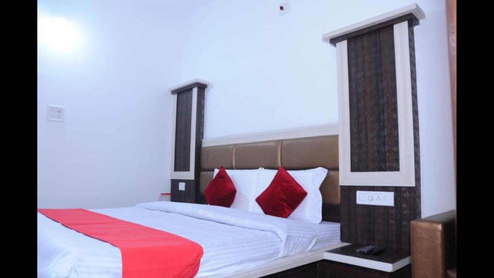 Hotel Lords Paradise Катра Экстерьер фото